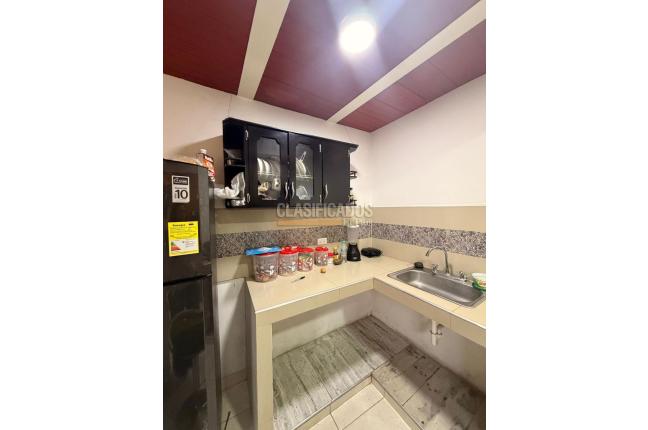 Casas, Venta, 7 de Agosto - $680.000.000