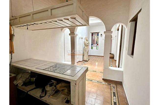 Locales y Bodegas, Alquiler, San Antonio - $3.800.000