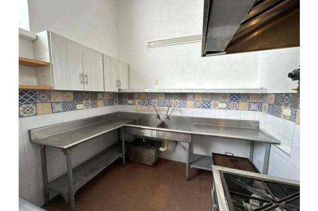 Locales y Bodegas, Alquiler, San Antonio - $3.800.000