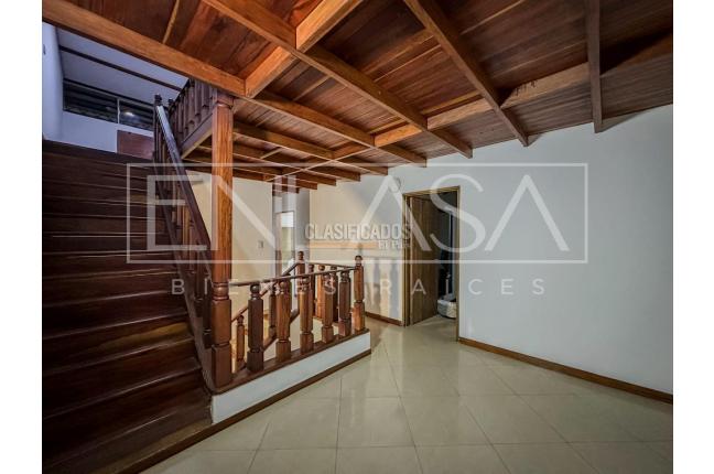 Casas, Venta, Guadalupe - $695.000.000