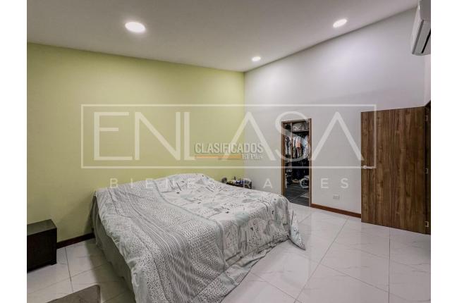Casas, Venta, Guadalupe - $695.000.000