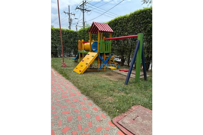 Apartamentos, Alquiler, Prados del Norte - $1.200.000