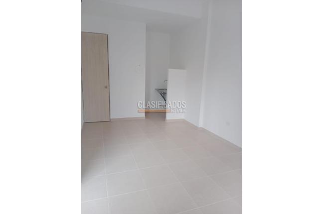 Locales y Bodegas, Alquiler, Ciudad Melendez - $1.900.000