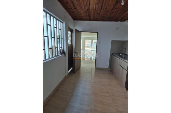 Locales y Bodegas, Alquiler, Yumbo - $3.800.000