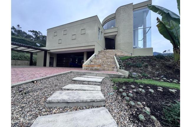Casas, Venta en La Calera