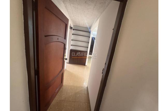 Apartamentos, Venta, Primero de Mayo - $175.000.000