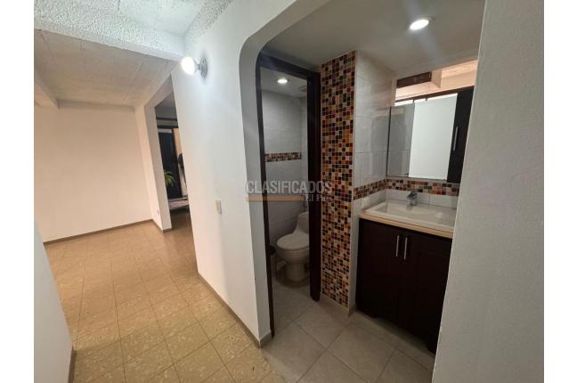 Apartamentos, Venta, Primero de Mayo - $175.000.000
