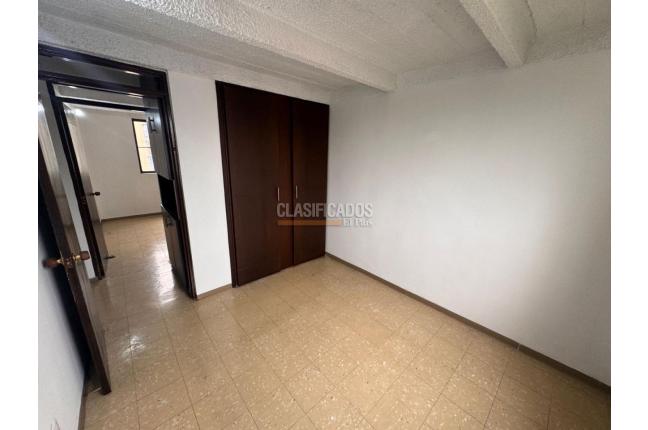 Apartamentos, Venta, Primero de Mayo - $175.000.000