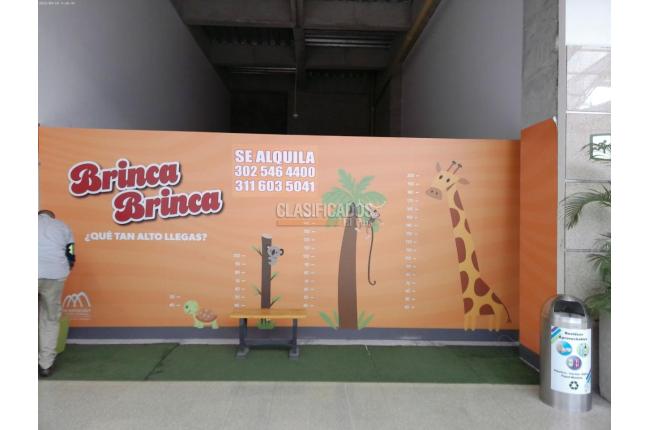 Locales y Bodegas, Venta, Centro Ccial. La Estación - $680.000.000
