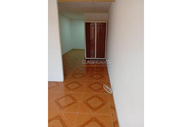Apartaestudios, Alquiler en Bretaña