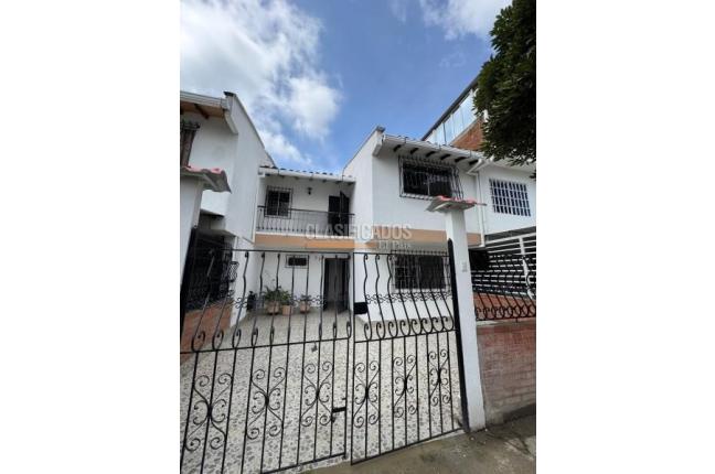 Casas, Venta, Ciudad Capri - $550.000.000
