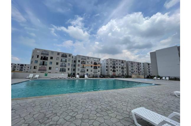 Apartamentos, Alquiler, Yumbo - $1.100.000