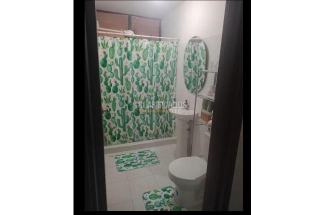 Habitaciones, Alquiler en Santa Mónica Residencial