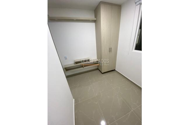 Apartamentos, Alquiler, Ciudad Pacifica - $1.300.000