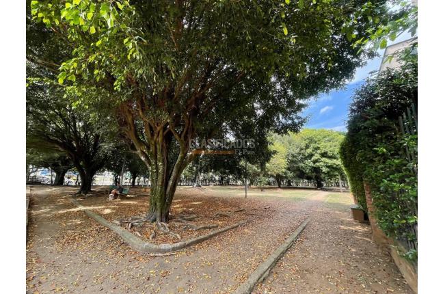Apartamentos, Venta, Cañaverales - $220.000.000