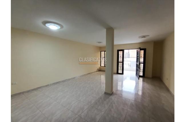 Casas, Alquiler, Santa Mónica Popular - $1.350.000