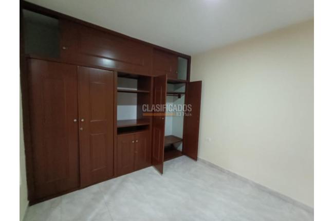 Casas, Alquiler, Santa Mónica Popular - $1.350.000