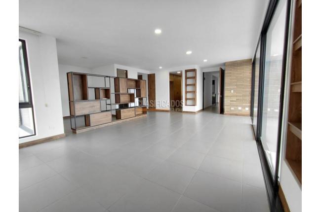 Apartamentos, Alquiler, Cristales - $7.000.000