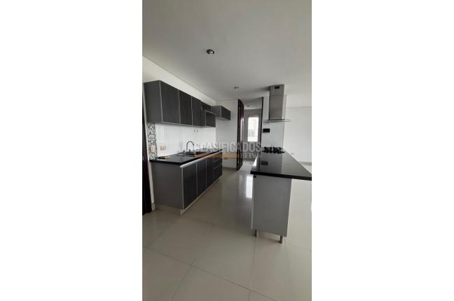 Apartamentos, Alquiler, Barranquilla - $2.400.000