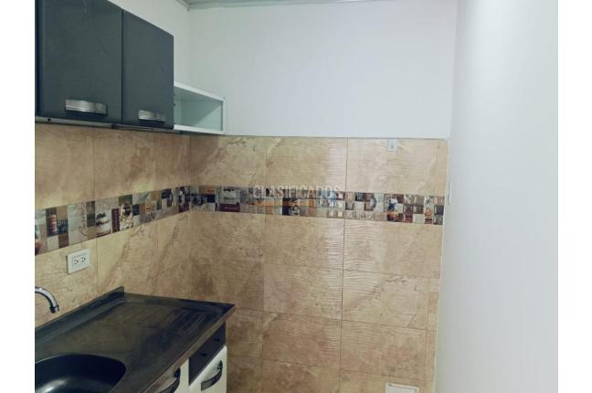 Locales y Bodegas, Alquiler, Bogotá - $1.200.000