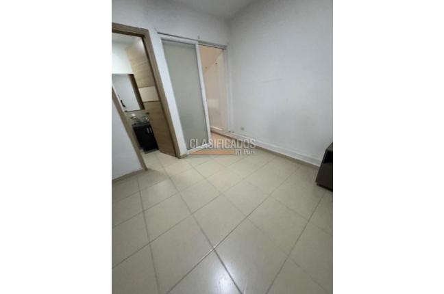 Apartaestudios, Alquiler, La Flora - $950.000