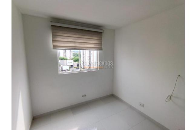 Apartamentos, Alquiler, Ciudad Pacifica - $1.400.000