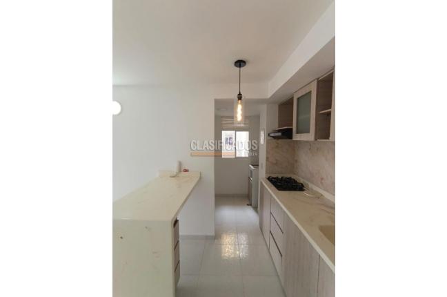 Apartamentos, Alquiler, Ciudad Pacifica - $1.400.000