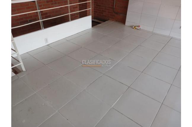 Locales y Bodegas, Alquiler, Alameda - $2.200.000