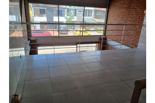 Locales y Bodegas, Alquiler, Alameda - $2.200.000