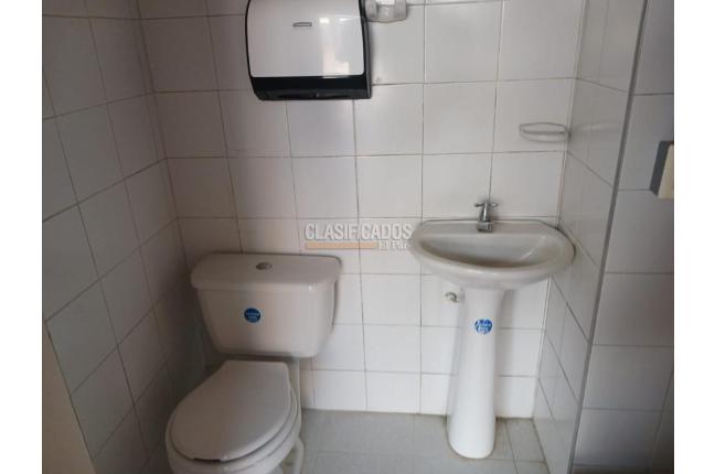 Locales y Bodegas, Alquiler, Alameda - $2.200.000