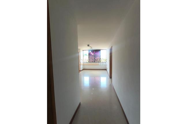 Apartamentos, Alquiler, Miraflores - $1.400.000