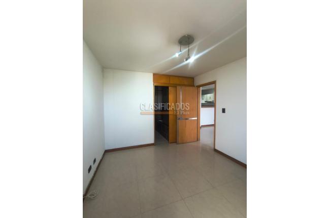 Apartamentos, Alquiler, Miraflores - $1.400.000