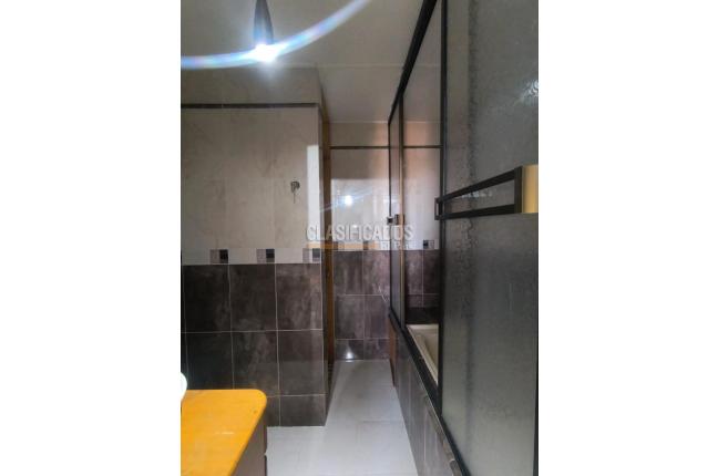 Apartamentos, Alquiler, Miraflores - $1.400.000