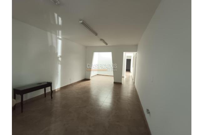 Casas, Alquiler en Champagñat