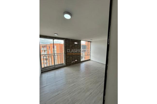 Apartamentos, Alquiler, Soacha - $850.000
