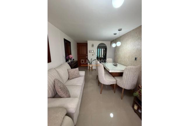 Apartamentos, Venta en Cañaverales