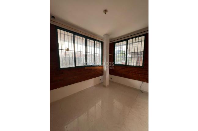 Apartamentos, Alquiler en Floralia