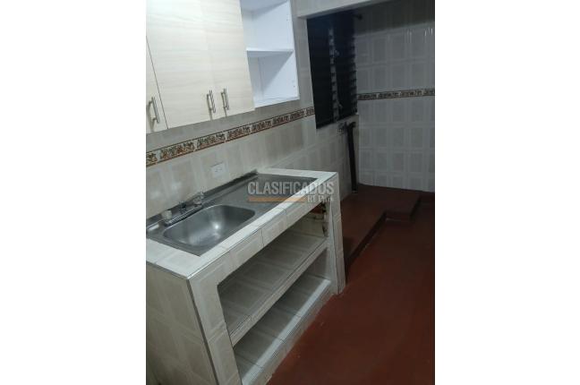 Apartamentos, Alquiler, La Base
