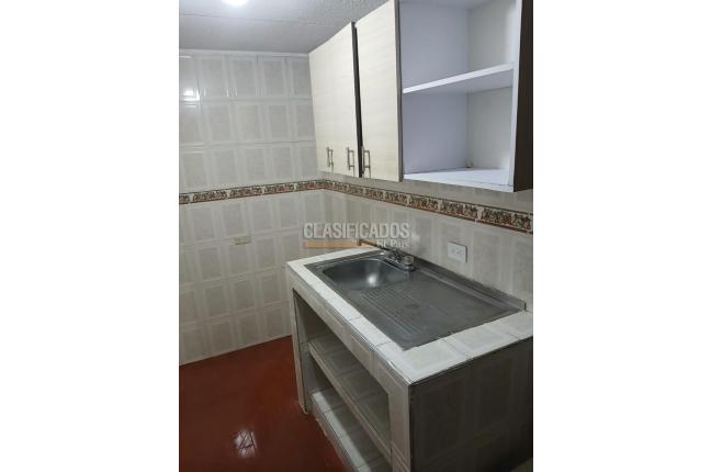 Apartamentos, Alquiler, La Base