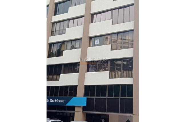 Apartamentos, Venta, Versalles - $650.000.000