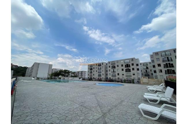 Apartamentos, Alquiler, Yumbo - $1.100.000
