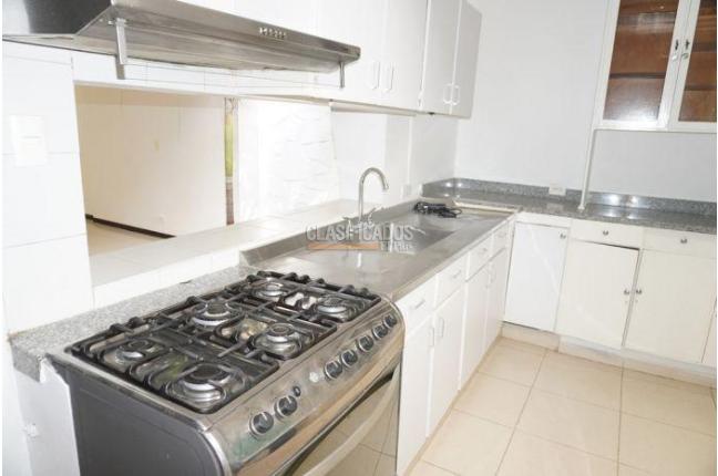 Apartamentos, Alquiler, La Flora - $2.100.000