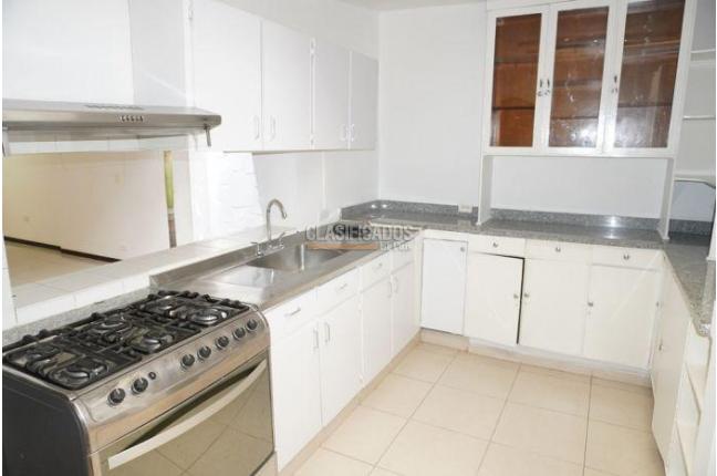 Apartamentos, Alquiler, La Flora - $2.100.000
