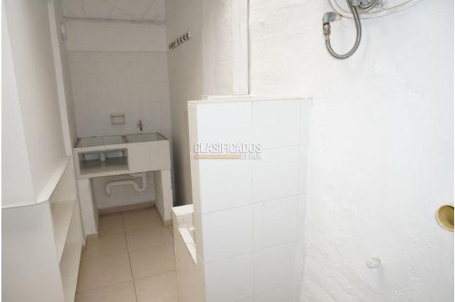 Apartamentos, Alquiler, La Flora - $2.100.000