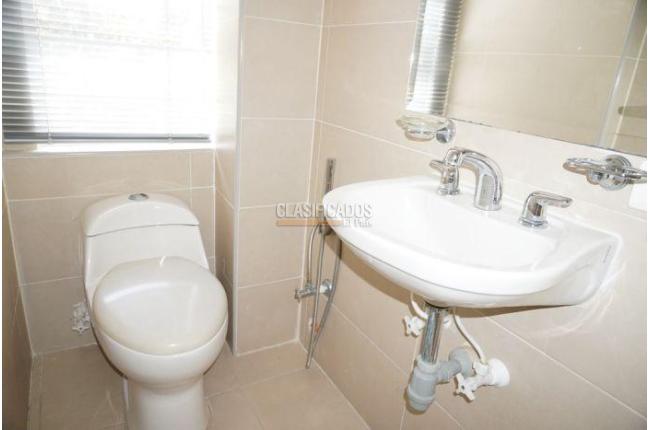 Apartamentos, Alquiler, La Flora - $2.100.000