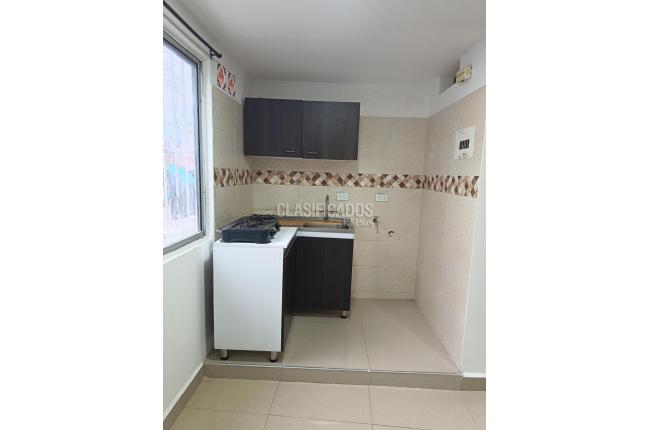 Apartaestudios, Alquiler, El Refugio - $900.000