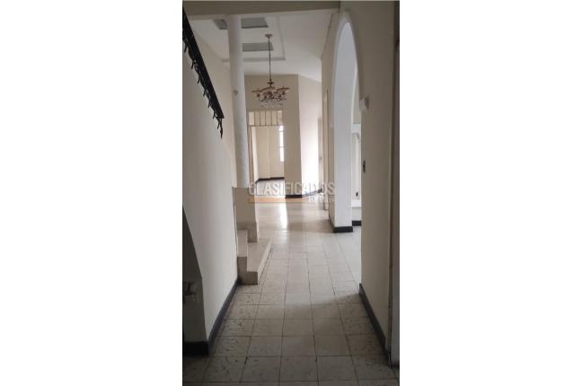 Casas, Venta, El Cedro - $750.000.000