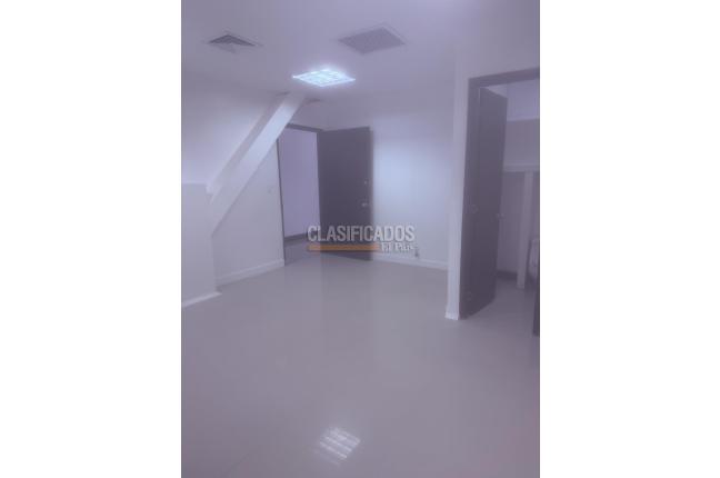 Oficinas y Consultorios, Alquiler, Ed. Centro de Vida Profesional - $2.900.000