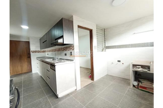 Apartamentos, Alquiler, Versalles - $3.200.000