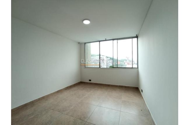 Apartamentos, Alquiler, Versalles - $3.200.000